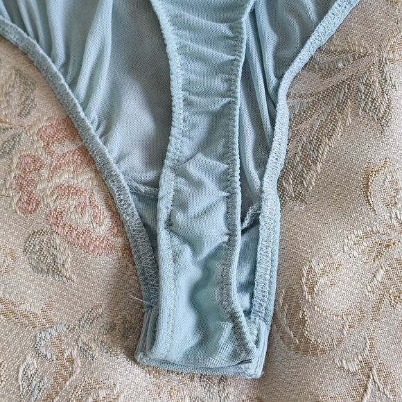 Free People Intimately All Tucks Sage Puff Sleeve Bodysuit Women’s Size M - Picture 4 of 7